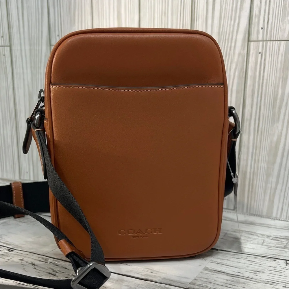 Coach Men’s Leather Crossbody Bag Slim Turnlock Messenger Saddle Brown